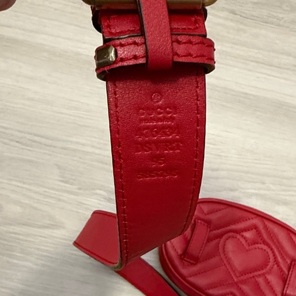 Gucci Red Quilted Leather Crossbody Bag - Picture 9 of 9